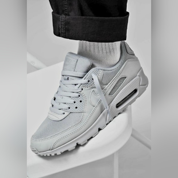 Nike Air Max 90 Sneakers Unisex Wolf Gray M 6.5/ W 8 NEW - Picture 9 of 16